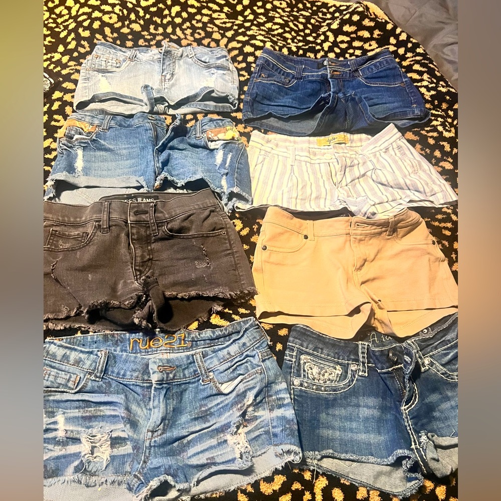 Shorts bundle size 0